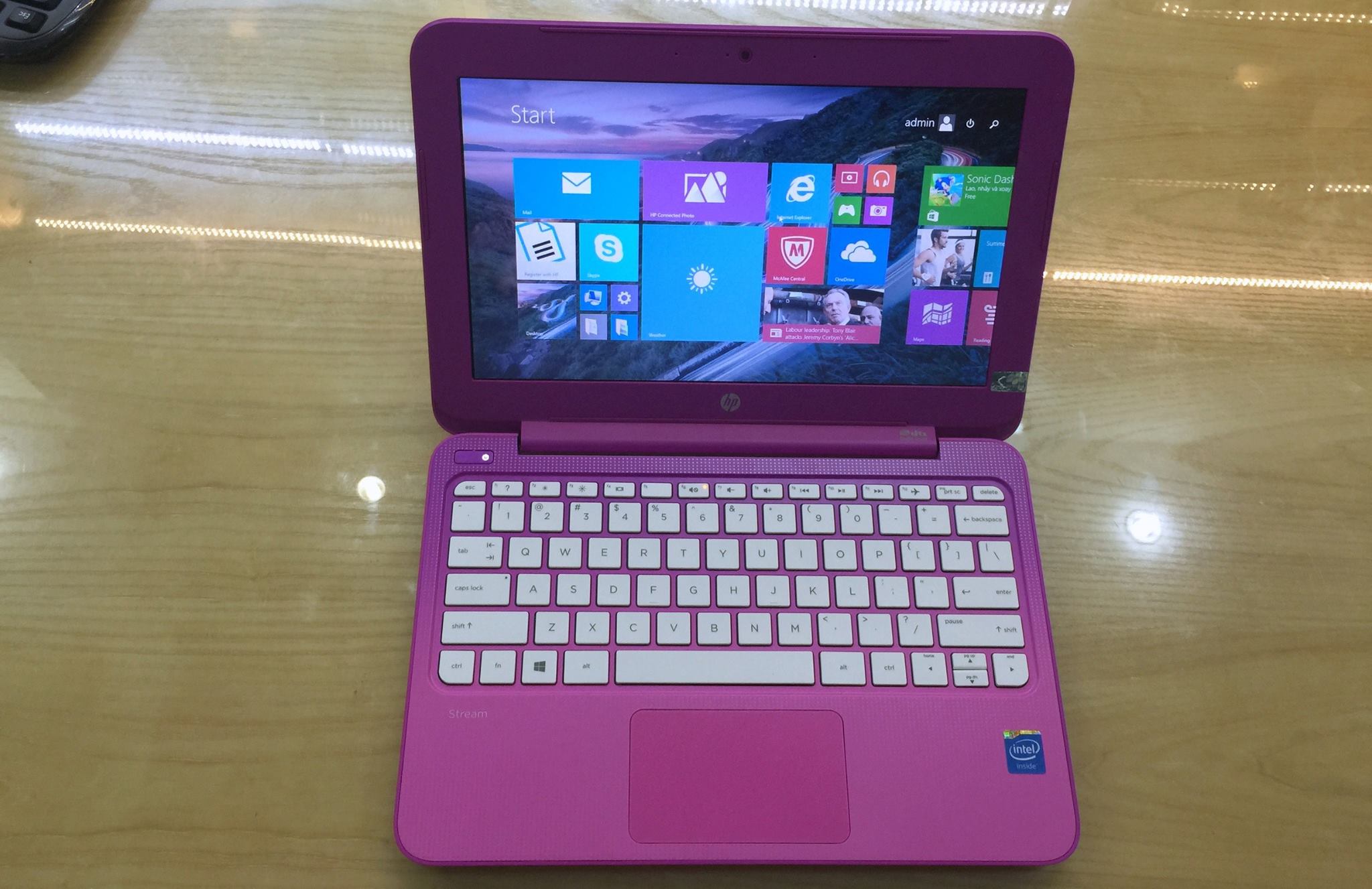 Laptop HP stream Notebook PC 11.jpg